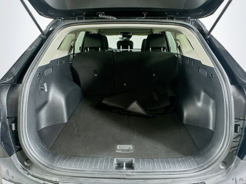 Used 2025 Kia Sportage LX FWD image 27