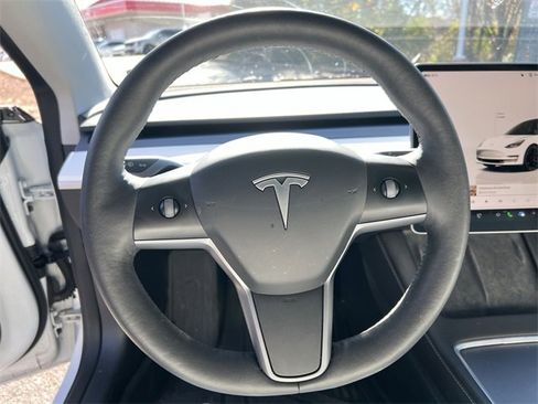 Used 2023 Tesla Model 3 Performance image 14
