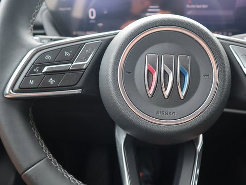 New 2025 Buick Envision Preferred image 18