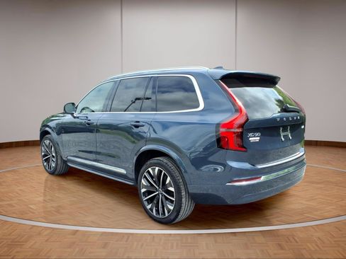 Certified 2026 Volvo XC90 B6 Plus AWD/4WD image 4