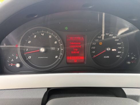 Used 2009 Pontiac G8 w/ Premium Package RWD image 34