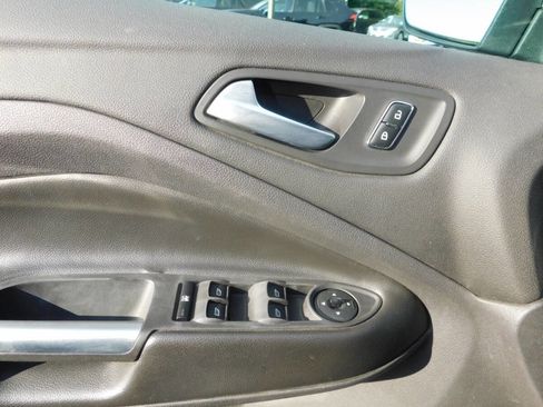 Used 2014 Ford Escape SE AWD/4WD image 16