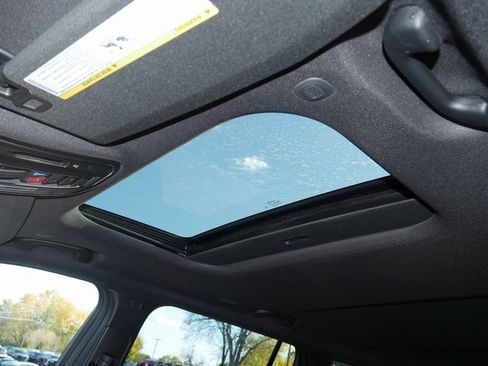 New 2025 Jeep Grand Cherokee L Altitude image 3