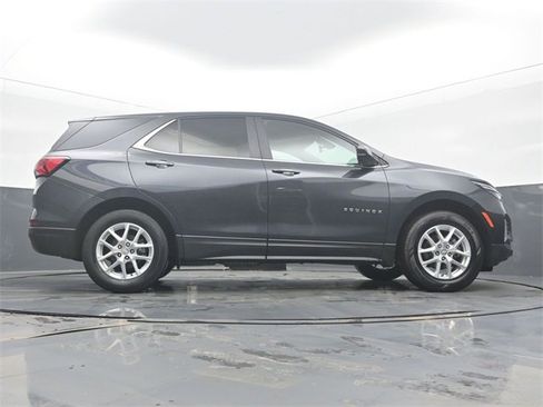 Used 2022 Chevrolet Equinox LT image 52