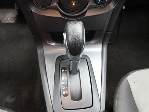 Used 2016 Ford Fiesta S image 21
