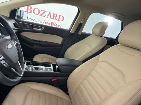 Used 2019 Ford Edge SEL w/ Equipment Group 201A FWD image 11