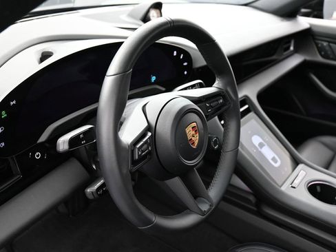 Certified 2023 Porsche Taycan 4S image 17