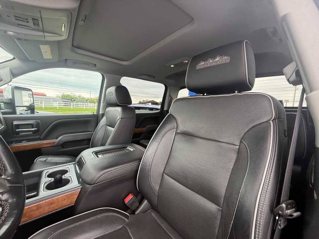 Used 2019 Chevrolet Silverado 2500 High Country w/ Duramax Plus Package AWD/4WD image 13