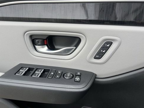 Used 2023 Honda Pilot Elite image 23