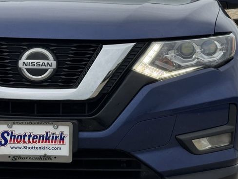 Used 2020 Nissan Rogue SL w/ Premium Package AWD/4WD image 8