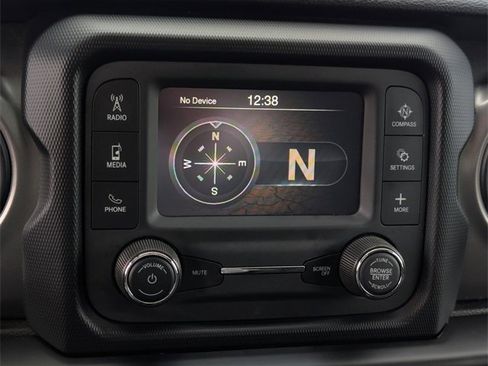 Used 2021 Jeep Wrangler Sport image 17