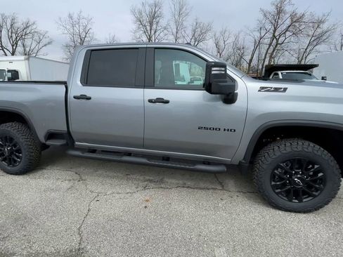 New 2026 Chevrolet Silverado 2500 LT w/ Trail Boss Package AWD/4WD image 3