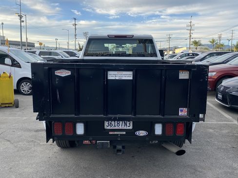 Used 2022 Chevrolet Silverado 2500 W/T w/ WT Fleet Convenience Package image 9
