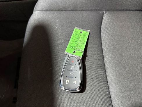 Used 2023 Chevrolet Malibu LT FWD image 28