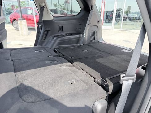 Used 2014 Nissan Pathfinder SV AWD/4WD image 26