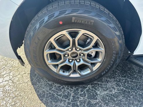 New 2026 Ford Expedition Active RWD image 9