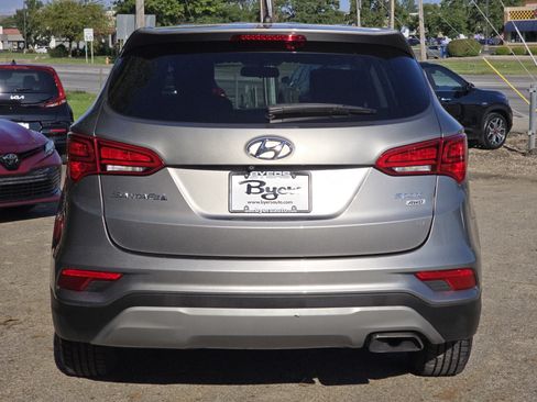 Used 2018 Hyundai Santa Fe Sport AWD/4WD image 6