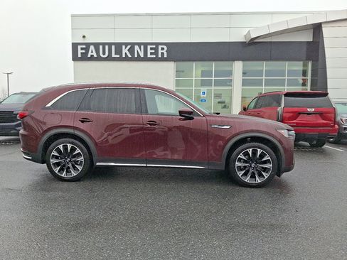 Used 2024 MAZDA CX-90 Plug-In Hybrid w/ Premium Plus image 7