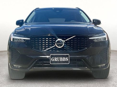 Certified 2024 Volvo XC60 B5 Ultimate w/ Protection Package Premier AWD/4WD image 4