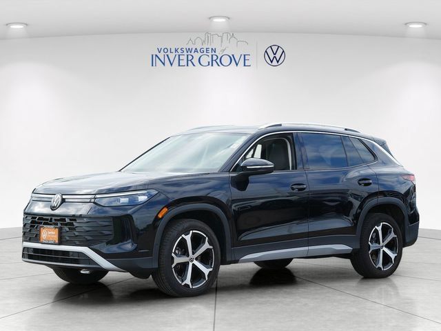 Certified 2026 Volkswagen Tiguan SE AWD/4WD image 3