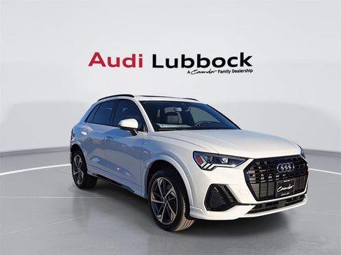 New 2025 Audi Q3 2.0T Premium image 2