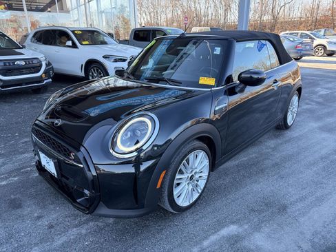 Used 2023 MINI Cooper S image 10