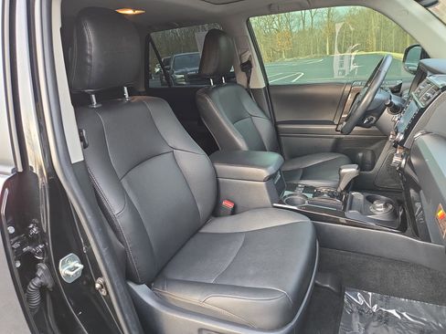 Used 2023 Toyota 4Runner 40th Anniversary SE image 24