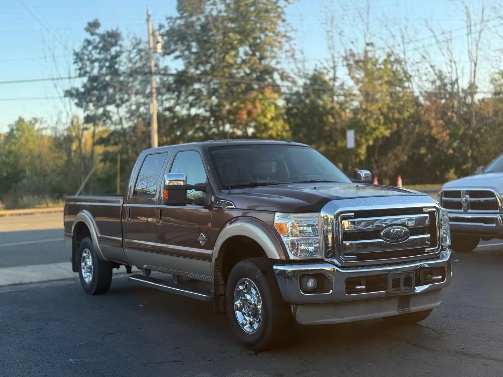 Used 2012 Ford F250 Lariat w/ Chrome Pkg AWD/4WD image 4