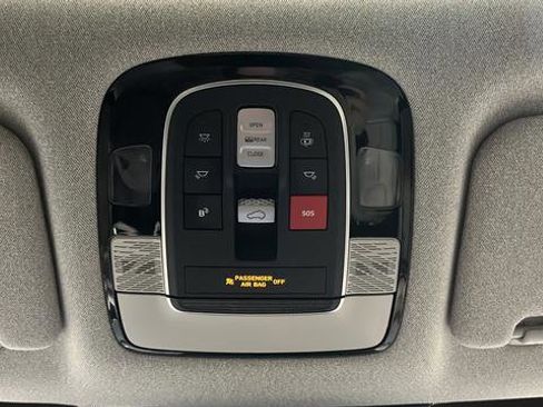 Used 2023 Hyundai Palisade Limited image 43