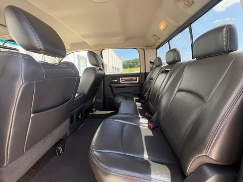 Used 2010 Dodge Ram 2500 Truck Laramie w/ Chrome Accents Group AWD/4WD image 21