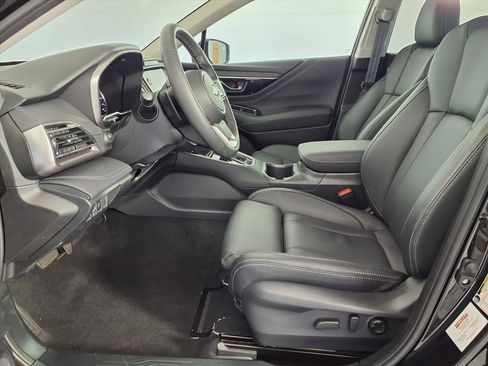 Certified 2025 Subaru Outback Limited image 13