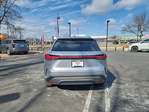 Used 2023 Lexus RX 350 w/ Accessory Package (2T) image 4