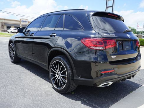 Used 2022 Mercedes-Benz GLC 300 image 3