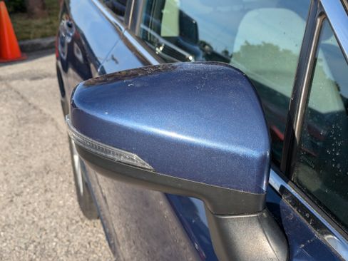 Used 2019 Subaru Outback 2.5i Premium image 12