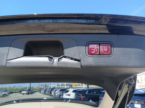 Used 2019 Mercedes-Benz GLC 300 image 10