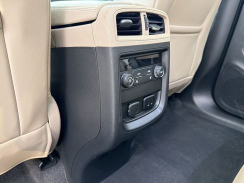 Used 2016 Buick Envision Premium AWD/4WD image 34