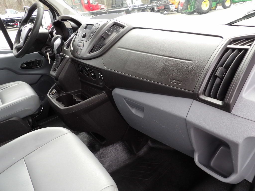 Used 2017 Ford Transit 250 138 RWD image 21