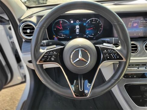 Used 2022 Mercedes-Benz E 350 E 350 image 21
