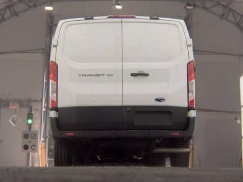 Used 2024 Ford Transit 150 Low Roof RWD image 6