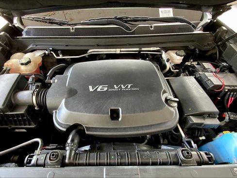 Used 2022 GMC Canyon Denali image 29