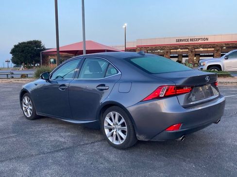 Used 2016 Lexus IS 200t RWD image 6