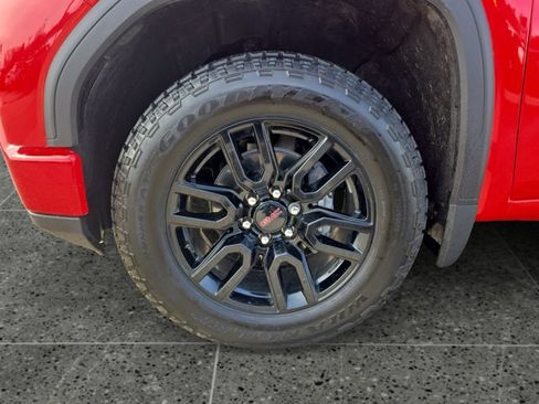 Certified 2025 GMC Sierra 1500 Elevation image 14