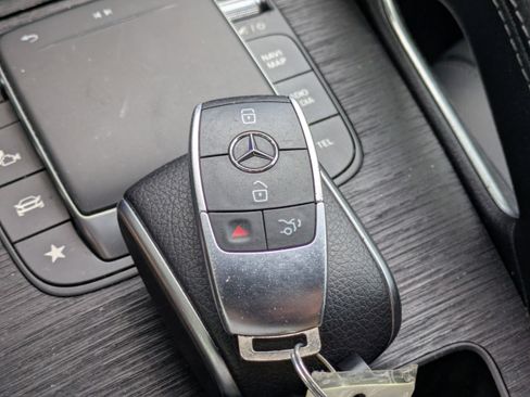 Used 2022 Mercedes-Benz GLE 350 image 31