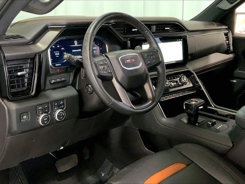 Used 2024 GMC Sierra 1500 AT4 w/ Technology Package image 14