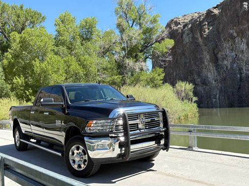 Used 2018 RAM 2500 Big Horn AWD/4WD image 2