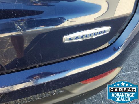 Used 2021 Jeep Compass Latitude w/ Sun and Sound Group image 39