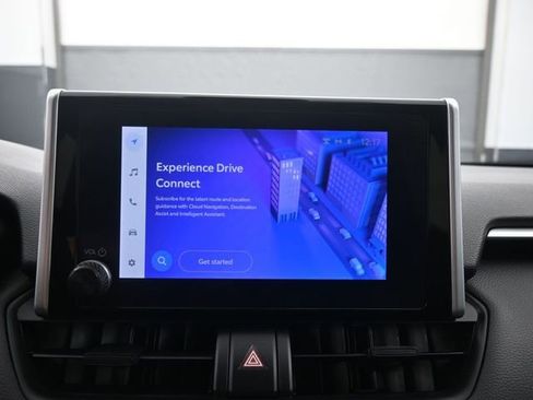 Used 2024 Toyota RAV4 LE image 17