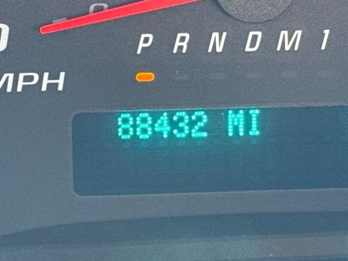 Used 2020 Chevrolet Express 2500 Extended w/ Driver Convenience Package image 34