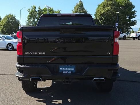Used 2020 Chevrolet Silverado 1500 LT Trail Boss AWD/4WD image 7