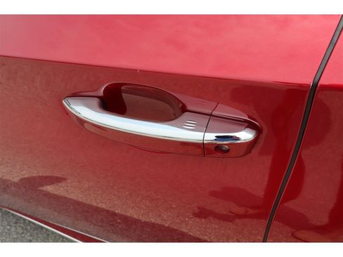 Used 2018 Honda Accord Touring image 49